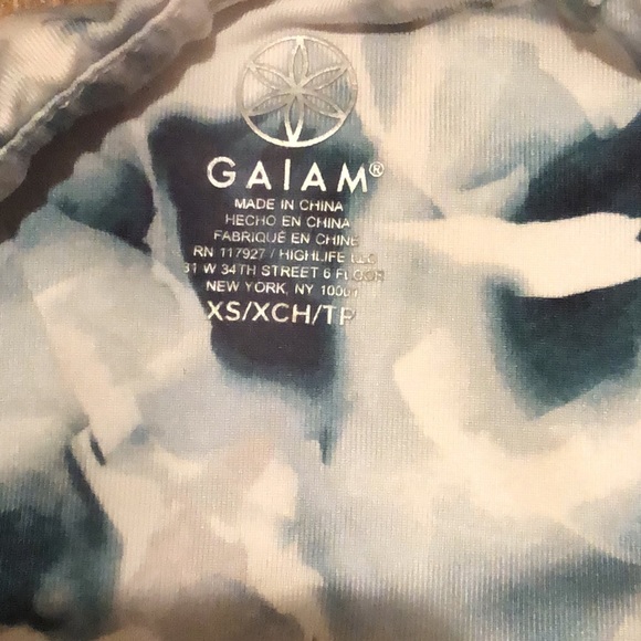 NWOT GAIAM Crop Leggings - Picture 5 of 5